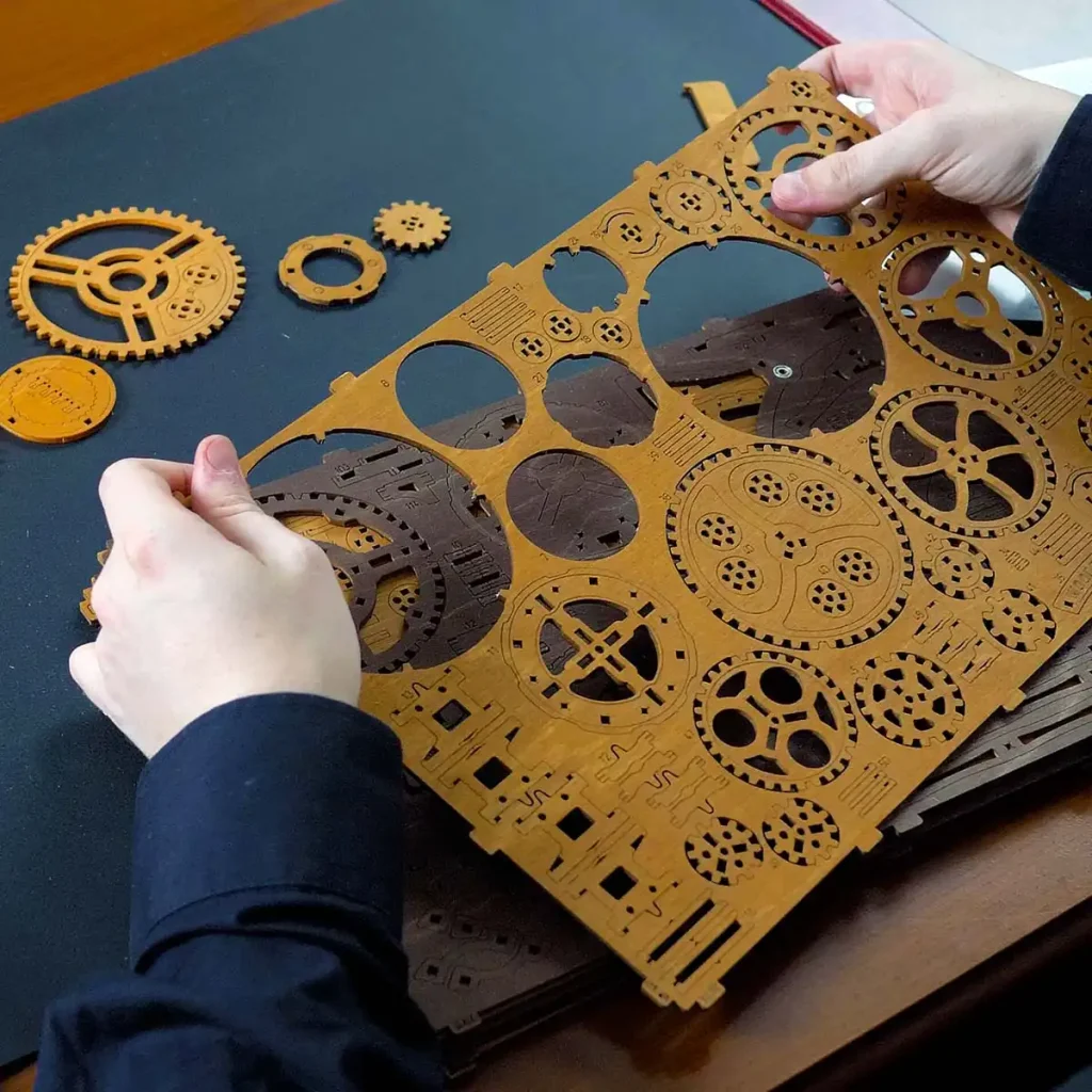 Gear Globe Wall Clock 3D Wooden Puzzle 3